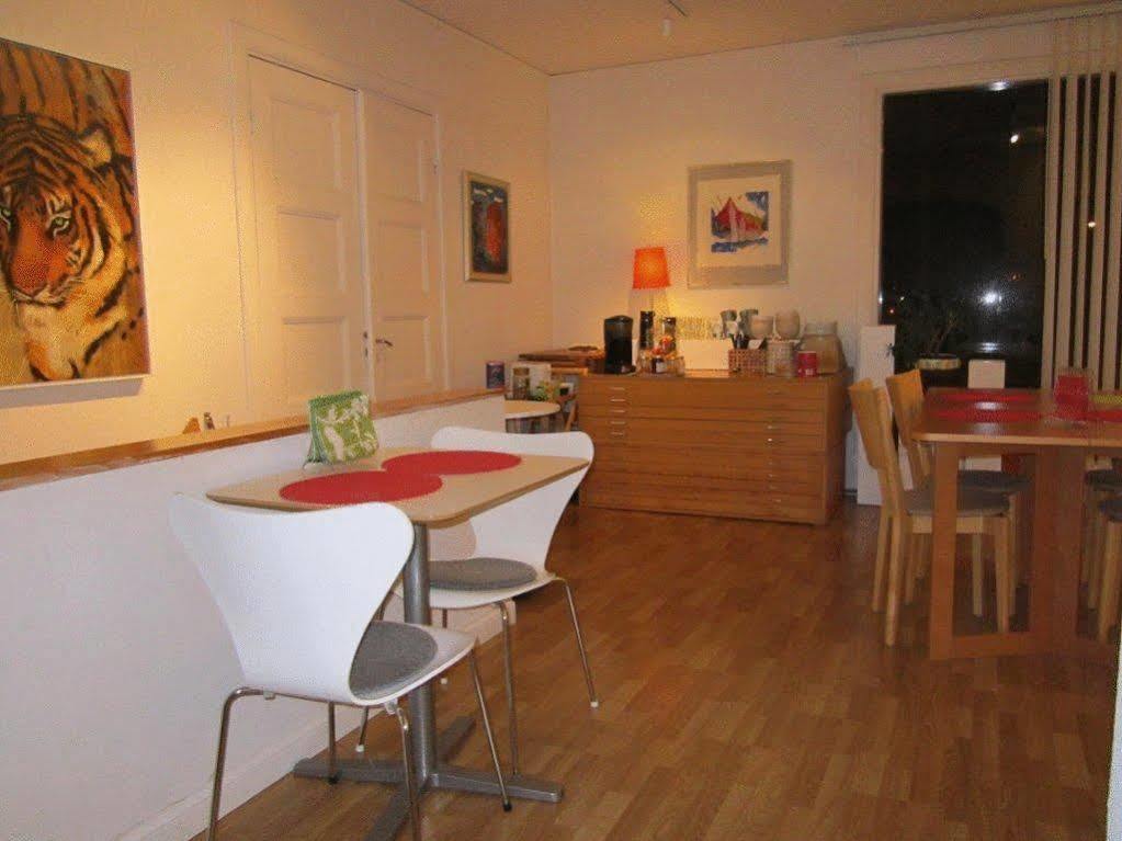Sankt Sigfrid Bed & Breakfast กอเทนเบิร์ก ภายนอก รูปภาพ